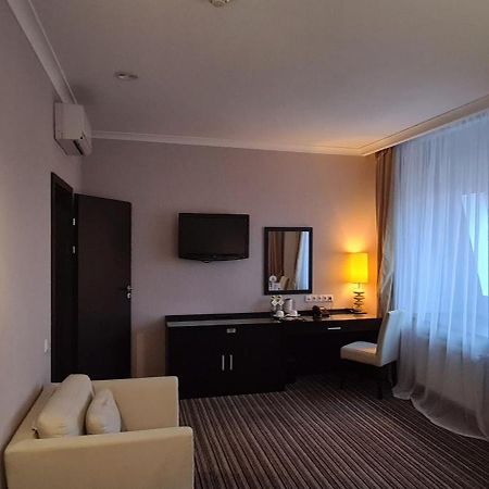 Optima Sumy Hotell Eksteriør bilde
