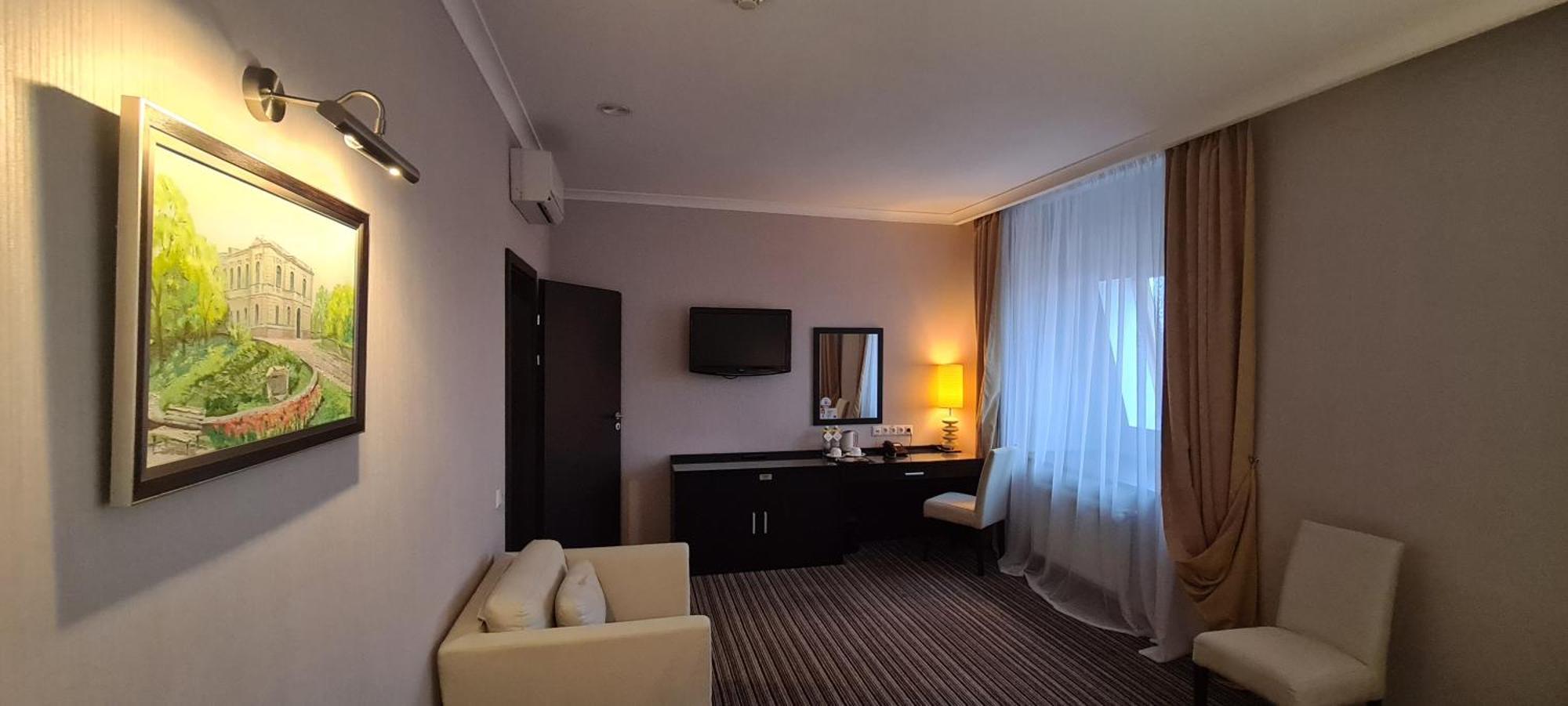 Optima Sumy Hotell Eksteriør bilde