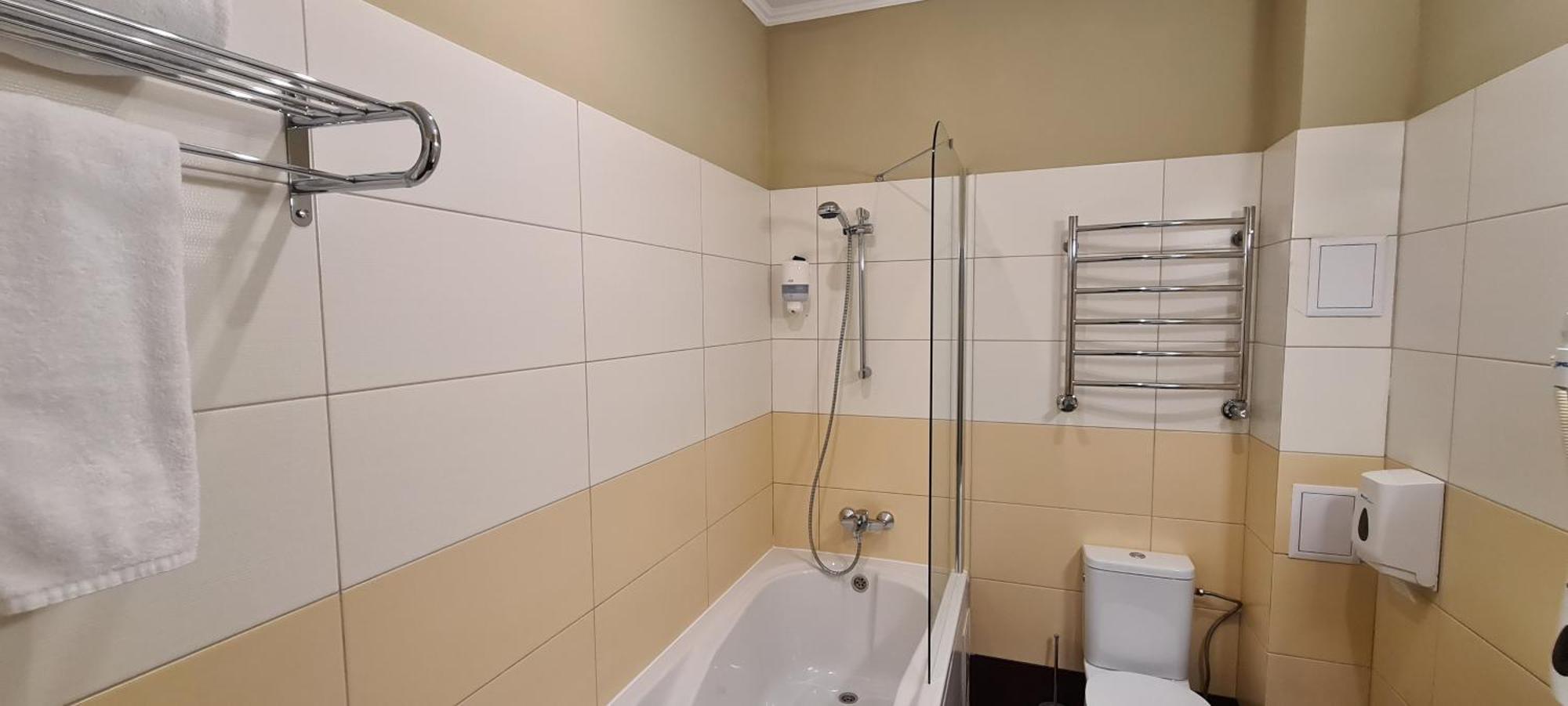 Optima Sumy Hotell Eksteriør bilde