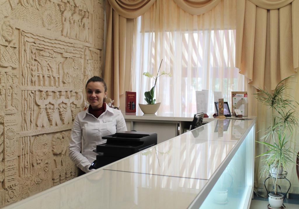 Optima Sumy Hotell Eksteriør bilde